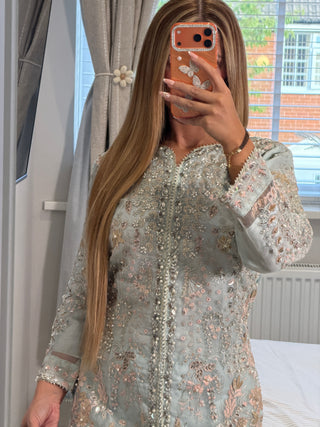 Azra Blue x