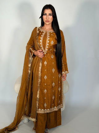 Royale Nurah Auburn