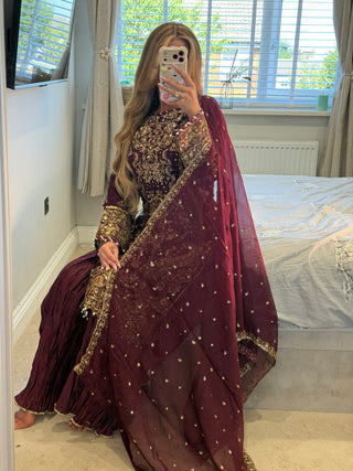 Noori Burgundy