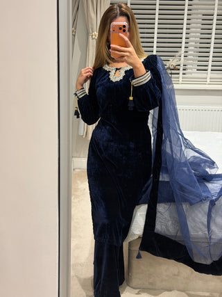 Amaraah Navy x