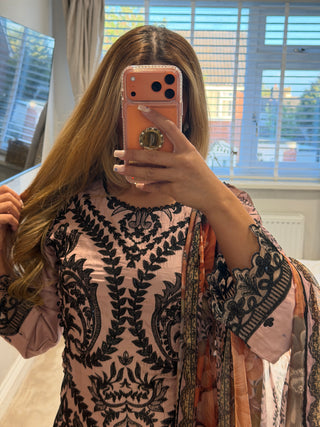 Esra Blush x