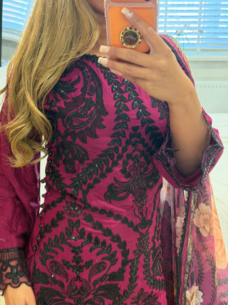 Esra Pink x