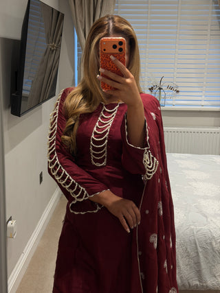 Pearls&Lace Burgundy x