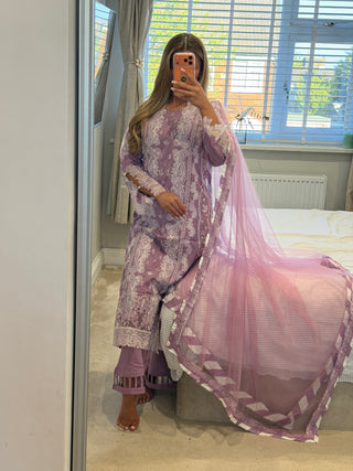 Lilac Dream x