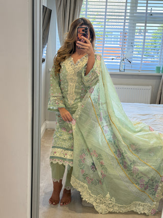 Ivana Mint