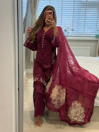 Rouge Luxe x