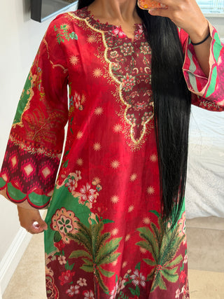 Amali Edit Red x