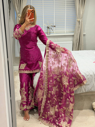 Duaa Pink x