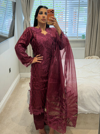 Rang Rasiya Red x
