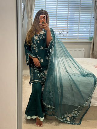 Rose Teal x