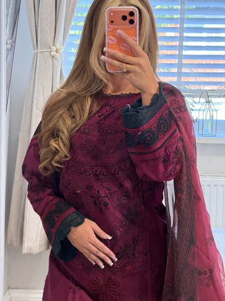 Parisa Burgundy