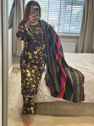 Amira