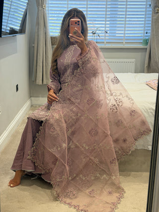 Lilac Luxe x