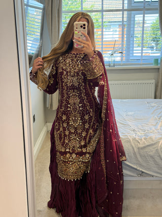 Noori Burgundy