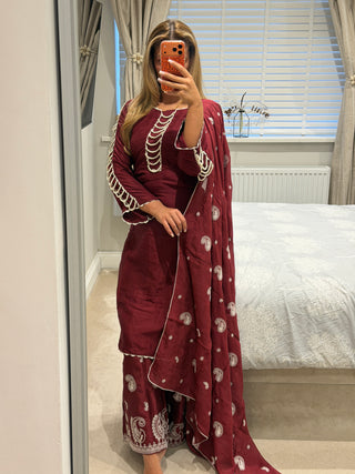 Pearls&Lace Burgundy x