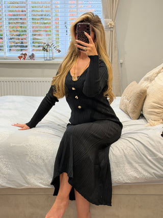 Alina Noir