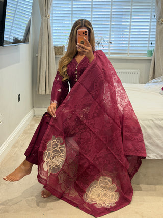 Rouge Luxe x
