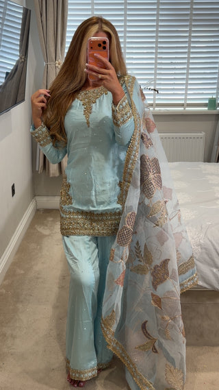 Naila Blue Luxe