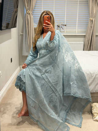 Maria Blue  x