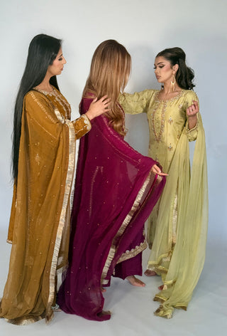 Royale Nurah Pink