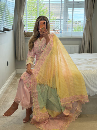 Pastel Dream x