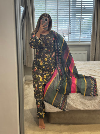 Amira