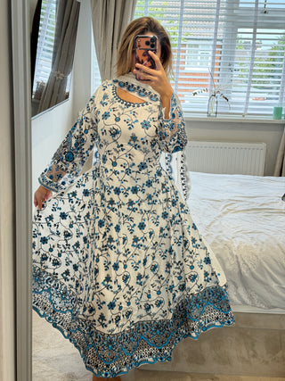 Daisy Dream Blue