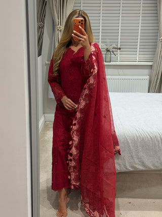 Rouge Dream x
