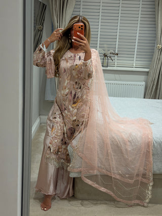 Royalty Blush x
