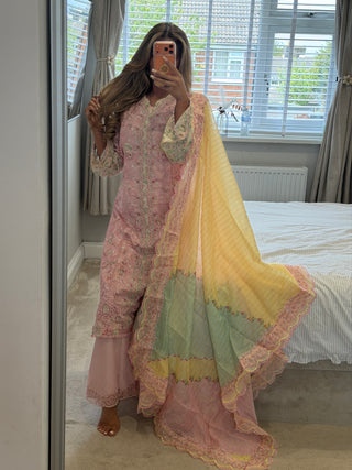 Pastel Dream x