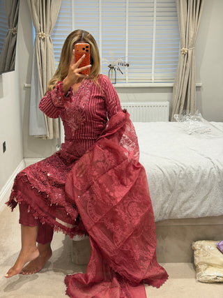 Maria Pink x