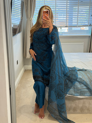 Parisa Blue
