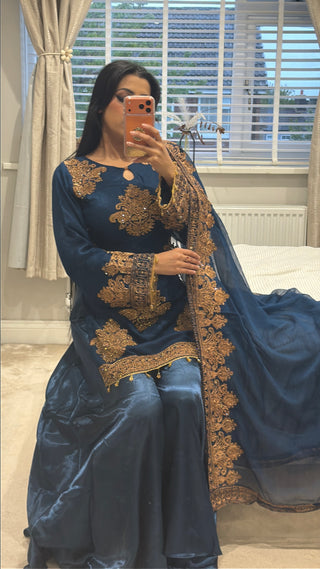 Anam Luxe Blue x