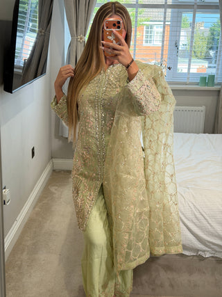 Azra Mint x