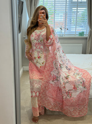 Daisy Pink x