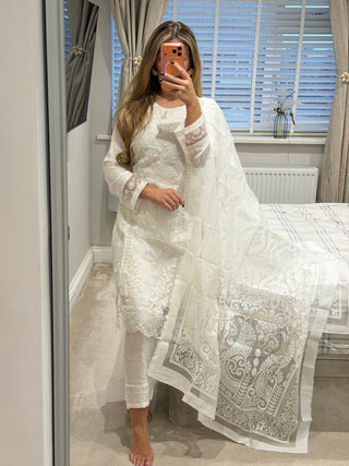 Ultimate Classic White