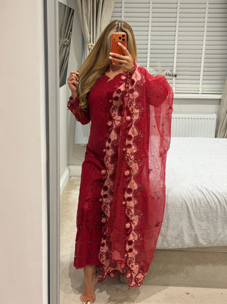 Rouge Dream x