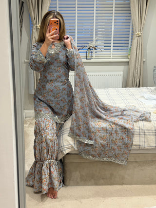 B O R O Q U E - Blue