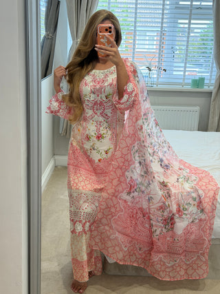 Daisy Pink x