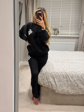Chloe Noir