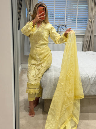 Maria Yellow x