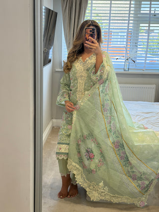 Ivana Mint
