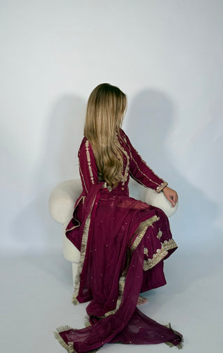 Royale Nurah Pink