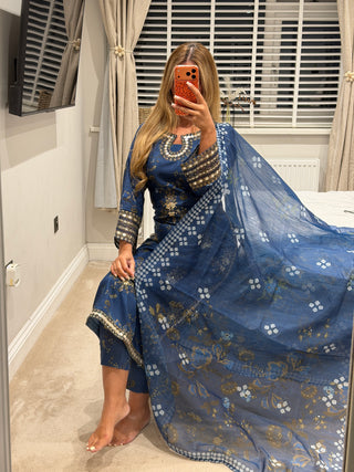 Blue Luxe x