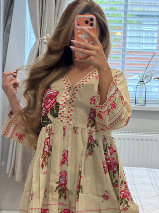 Noor Kamal Creme x