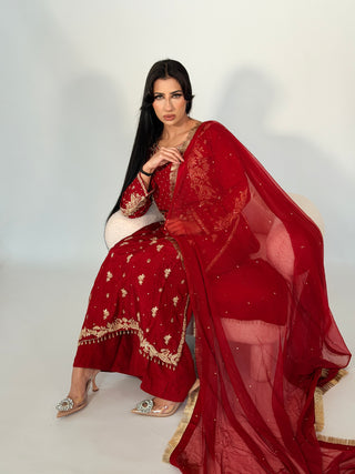 Royale Nahia Red