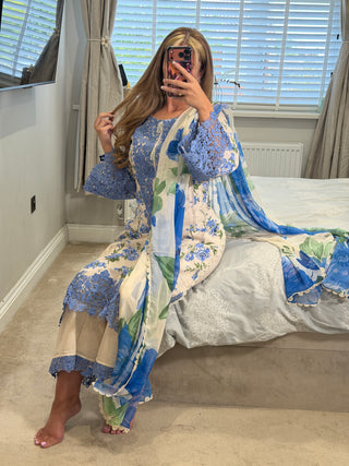 Karma Bluebell Ivory