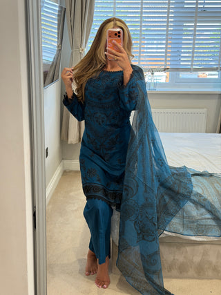 Parisa Blue