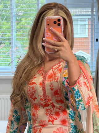 Bloom in Peach