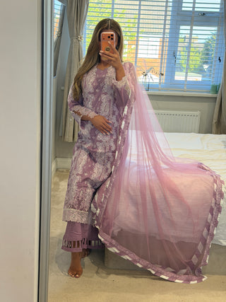 Lilac Dream x